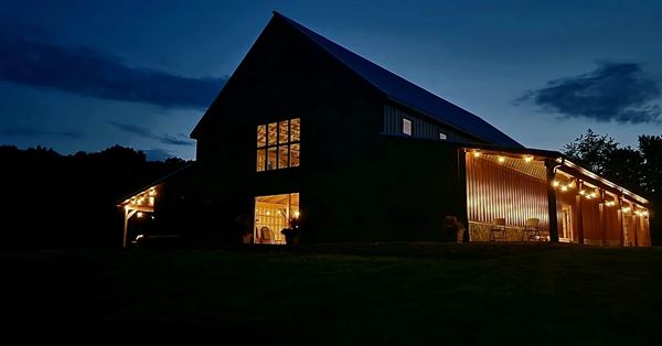 Grove Lake Farms Weddings and Events