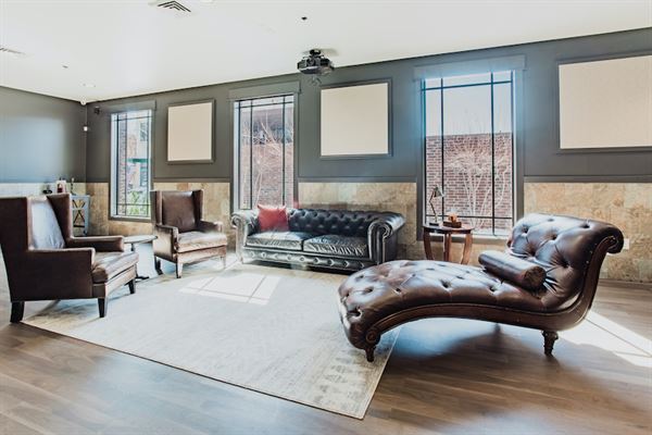 The Establishment at Bradburn Village