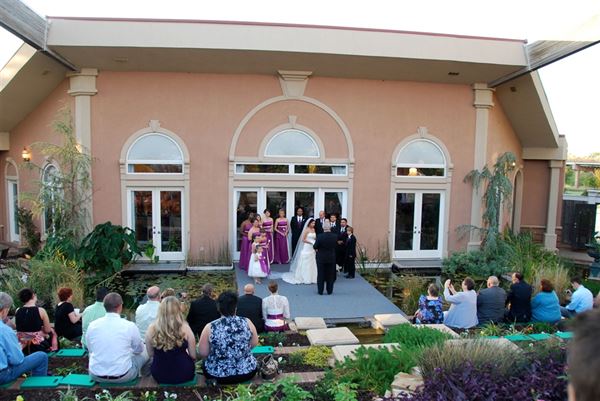 The Magnolia Moon at Guthrie Retreat
