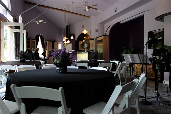 The Magnolia Moon at Guthrie Retreat