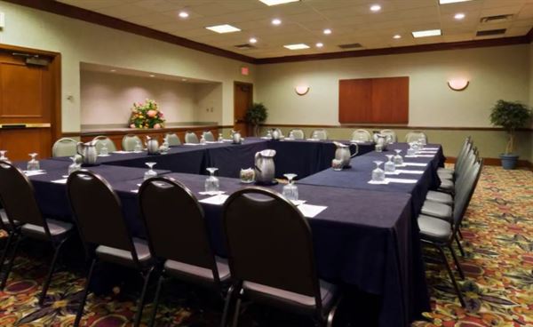 Embassy Suites by Hilton Lexington/UK Coldstream