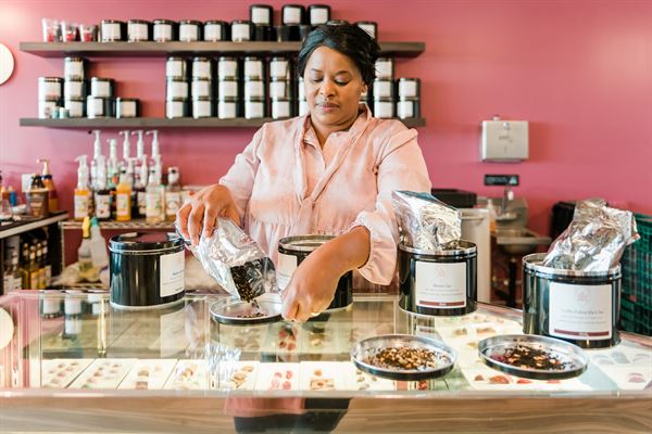 Mamancy Tea & Chocolate Lake Oswego