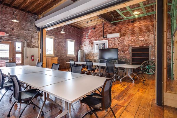 Transform GSO by THRIVE | Coworking - Greensboro