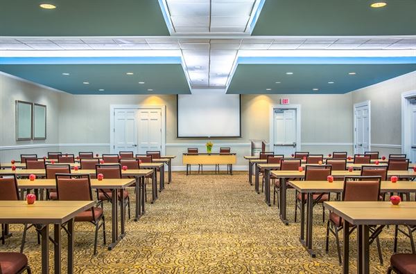 Courtyard by Marriott Charleston Historic District