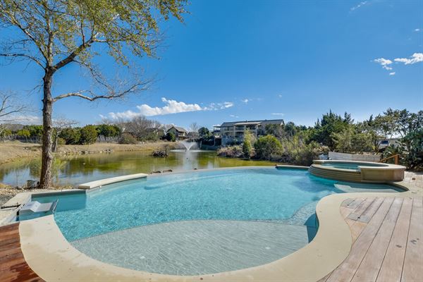 The Retreat at Crystal Creek