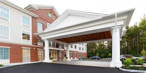 Holiday Inn Express and Suites in Sturbridge
