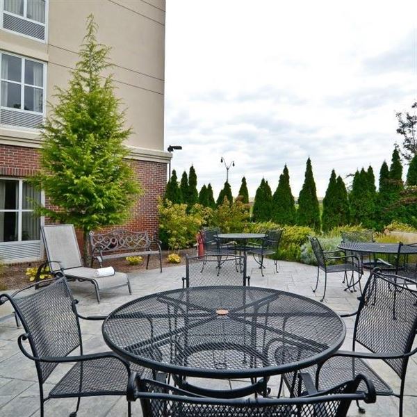 Hampton Inn & Suites Plymouth