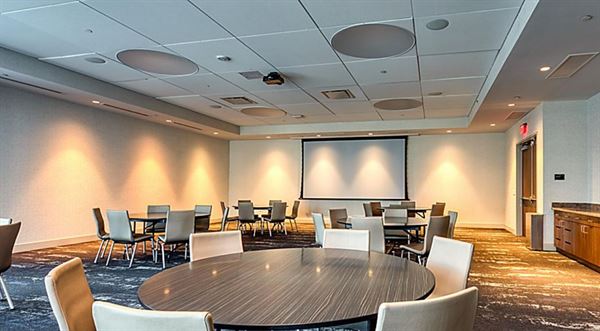 Holiday Inn Express Charlotte-South End