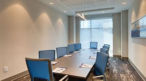 Kingston Boardroom