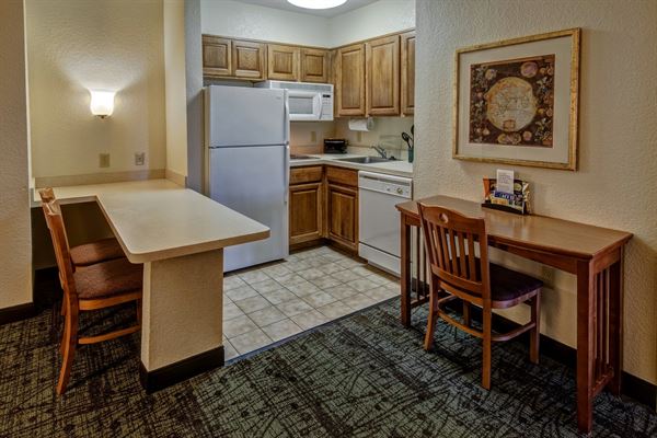 Staybridge Suites Denver-Cherry Creek