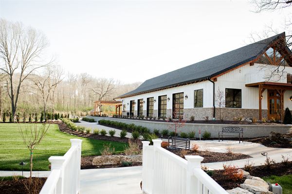 Knotting Hills Wedding Venue & Resort