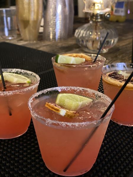 Cocktailz N' More Mobile Bartending Service