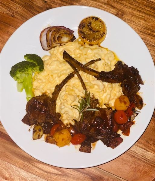 Precious Palates Catering