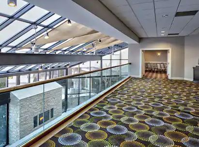 DoubleTree by Hilton Fairfield Hotel & Suites