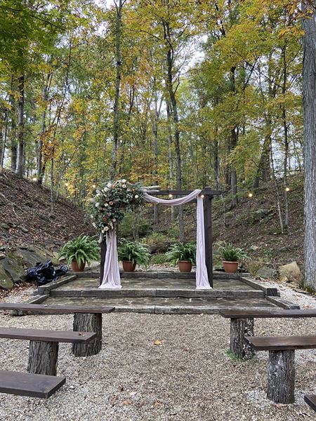 Valley Oaks Wedding Venue