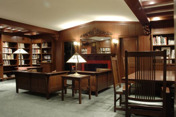 Albrecht-Kemper Museum Of Art