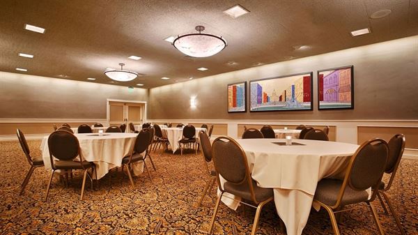 The Best Western Normandy Inn and Suites