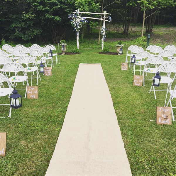 Kemfort's Cottage and Cora's Bed & Breakfast