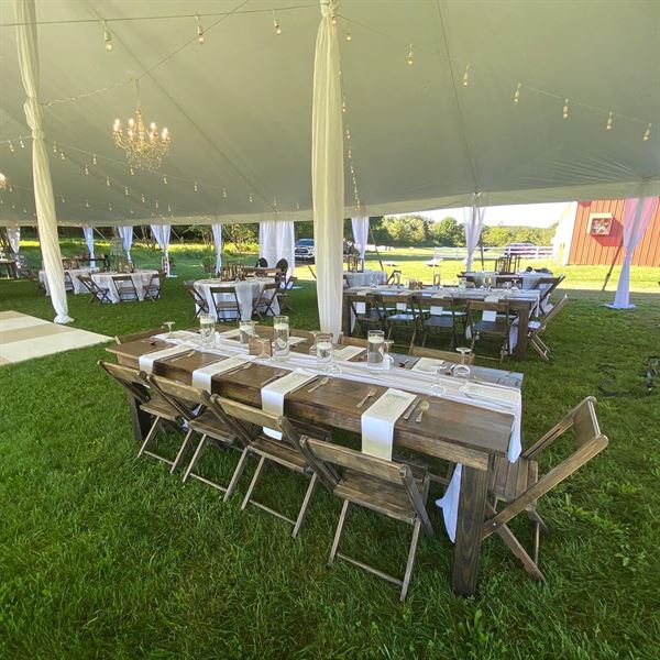 Kemfort's Cottage and Cora's Bed & Breakfast