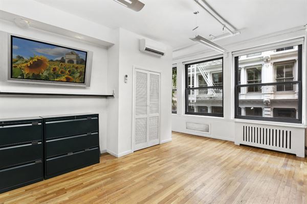 118 Spring St. by Pipe Realty