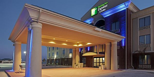 Holiday Inn Express & Suites Waller