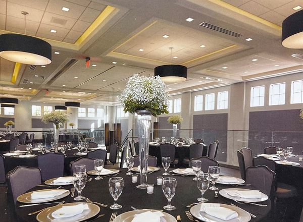 Promenade on the River