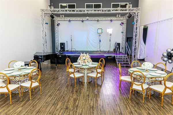 Luxury Occasion Event  Hall