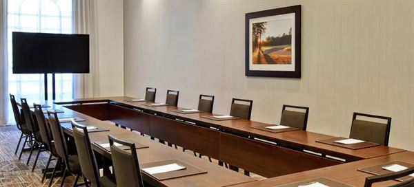 Embassy Suites Greenville Golf Resort & Conference Center