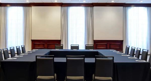 Embassy Suites Greenville Golf Resort & Conference Center