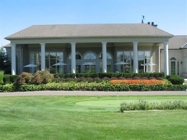 The Heathers Club of Bloomfield Hills