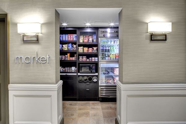 Courtyard New Haven at Yale