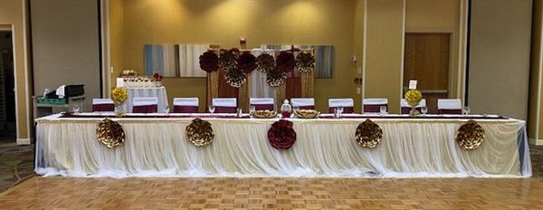 Holiday Inn & Suites Bolingbrook