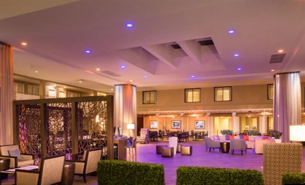 DoubleTree by Hilton Hotel Laurel