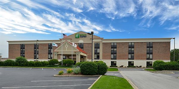 Holiday Inn Express Crestwood