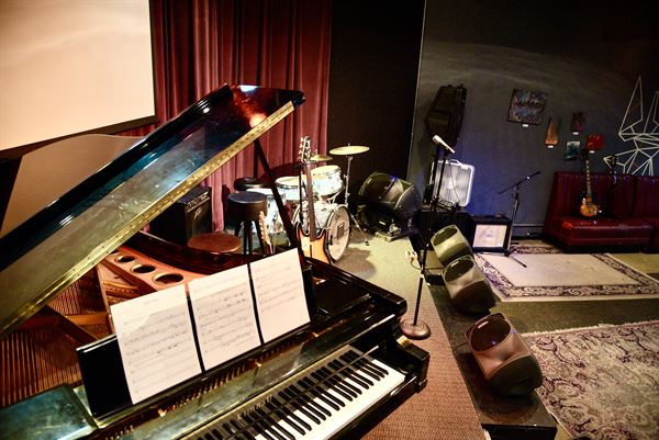 The LAB at 1010 - Seattle Drum School of Music Georgetown