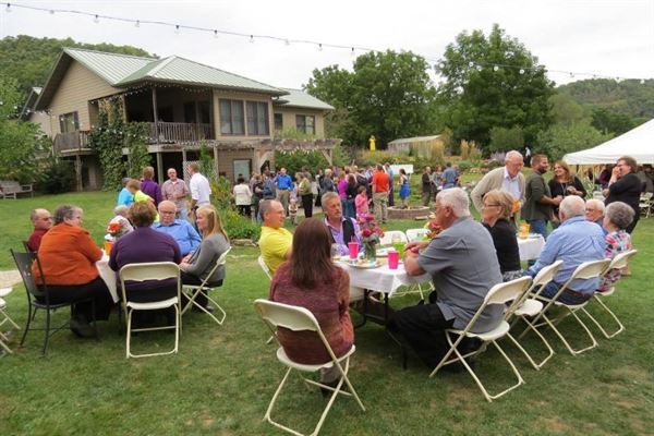 Suncrest Gardens Farm