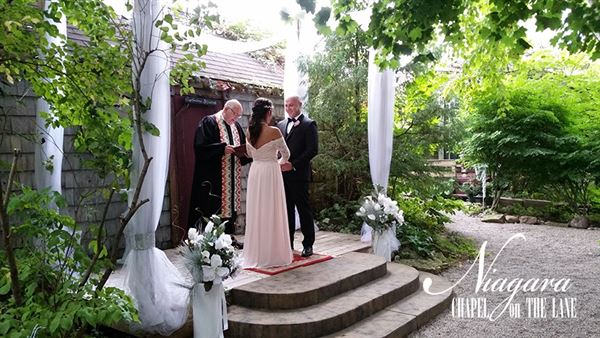 Niagara  Wedding Chapel