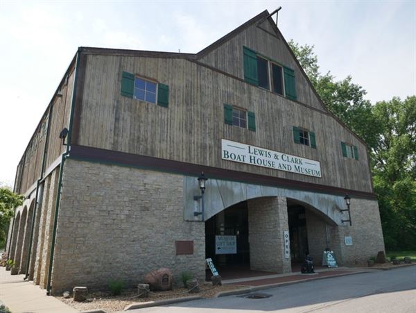 Lewis & Clark Boat House and Museum