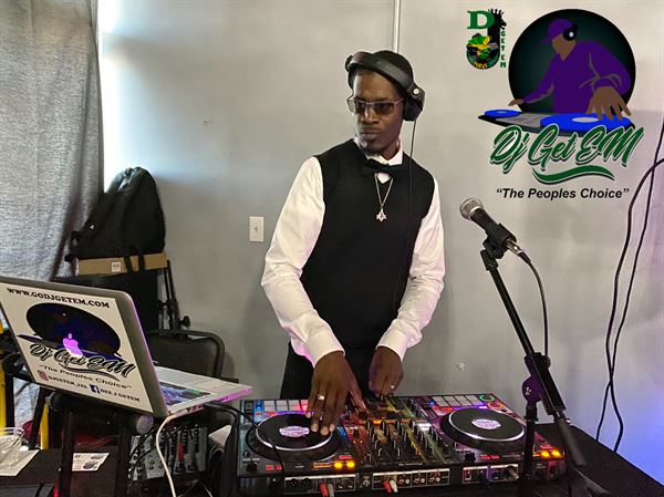 Get EM Entertainment