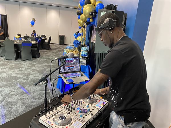 Get EM Entertainment