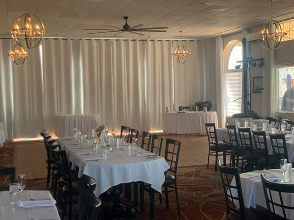 Riveredge Resort Hotel