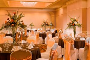 Windsor Locks Ballroom (Enfield Room, East Granby Room, Suffield Room)