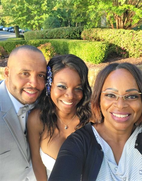 Heart Beyond the Canvas- Lakela Dos Santos