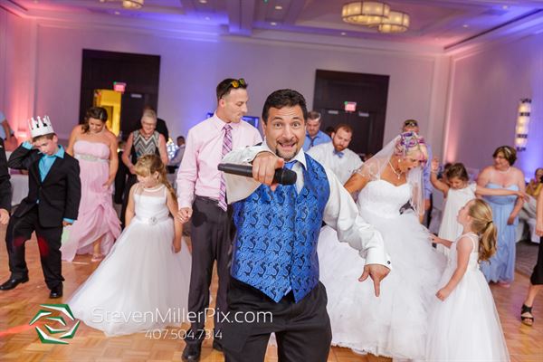 Elegant Entertainment DJ Services