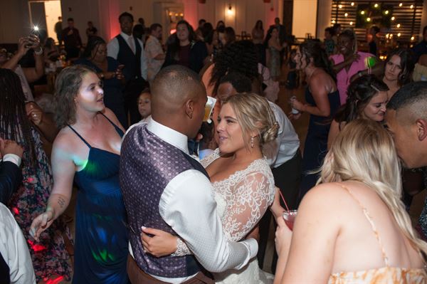 Elegant Entertainment DJ Services