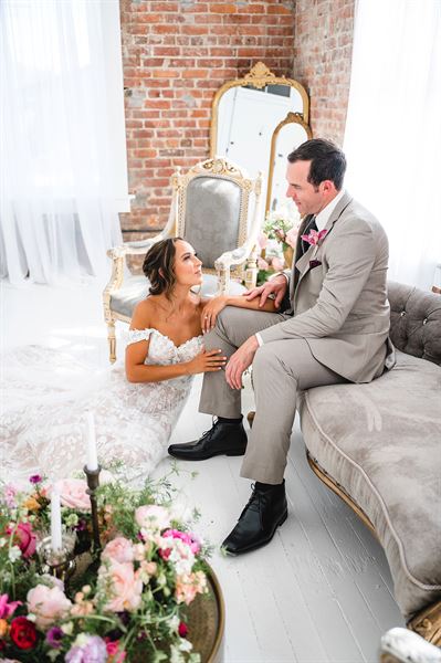 The Colonia Building