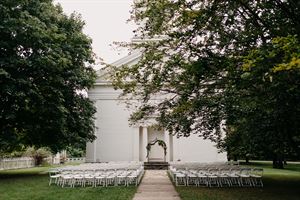 Brooks Grove Churchyard