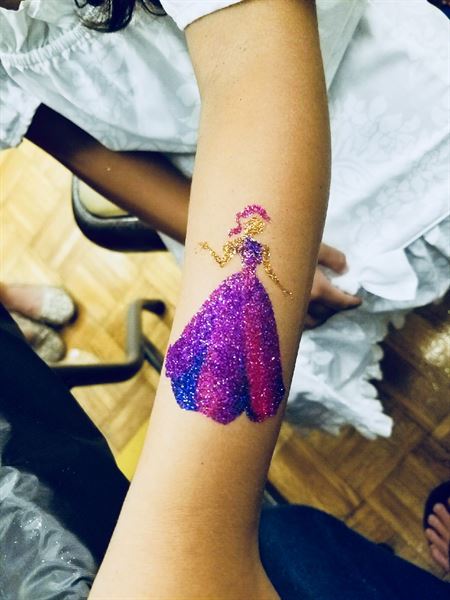 Magical Touch - Party Entertainment Hawaii