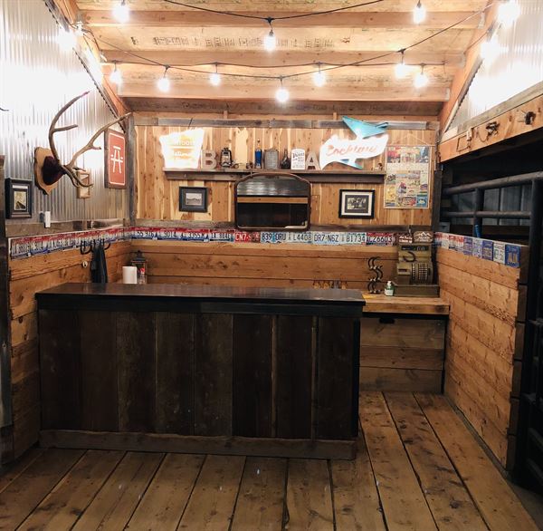 The Barn at Black Canyon