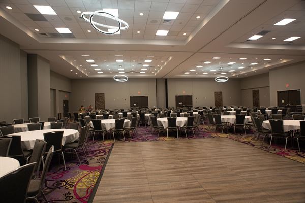 Holiday Inn Hotel and Convention Center Joliet